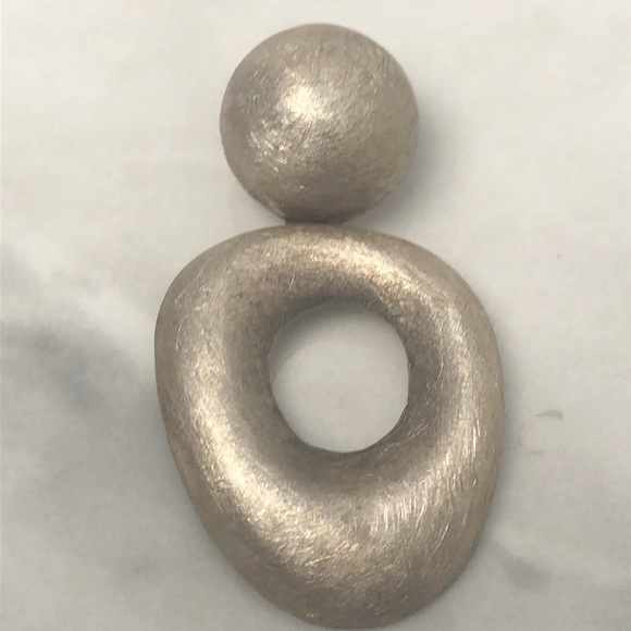 Vintage handcrafted sterling hollow pendant - Picture 2 of 6